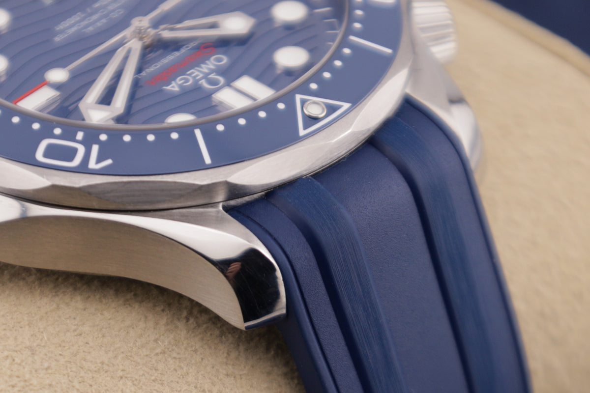 Omega Seamaster 300M 210.32.42.20.03.001