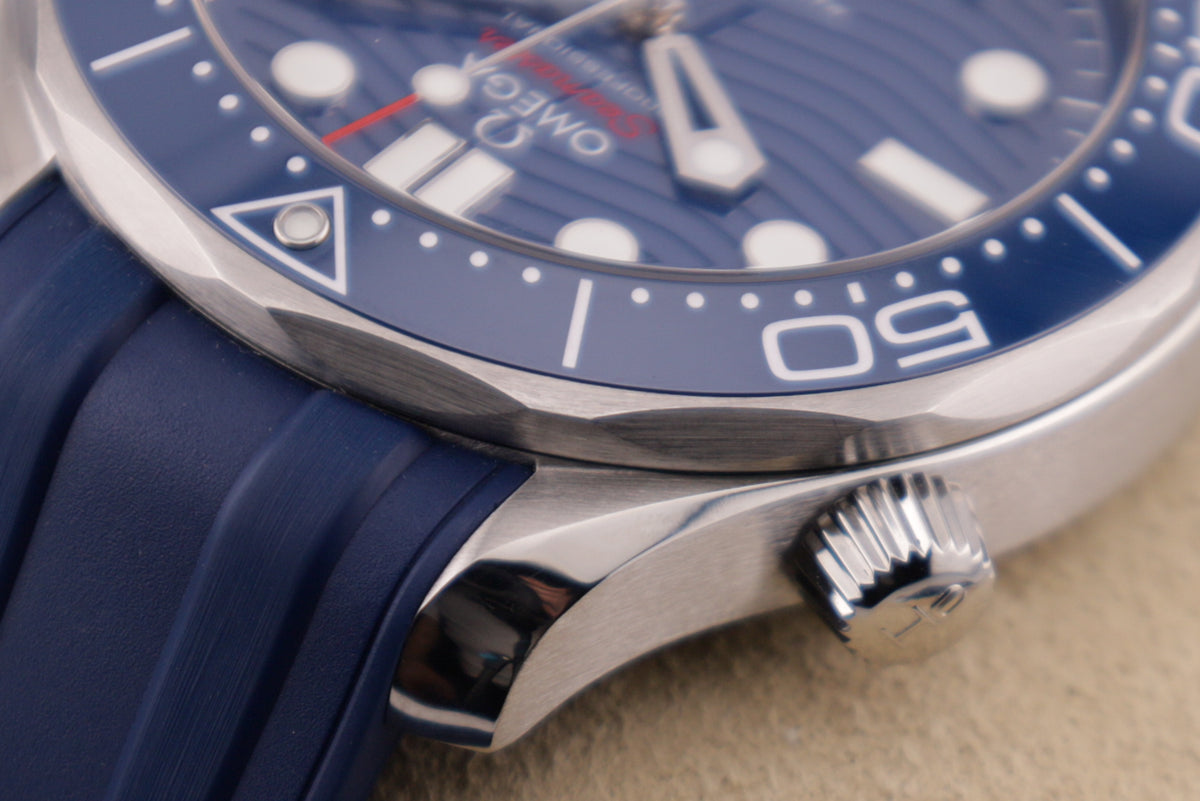 Omega Seamaster 300M 210.32.42.20.03.001