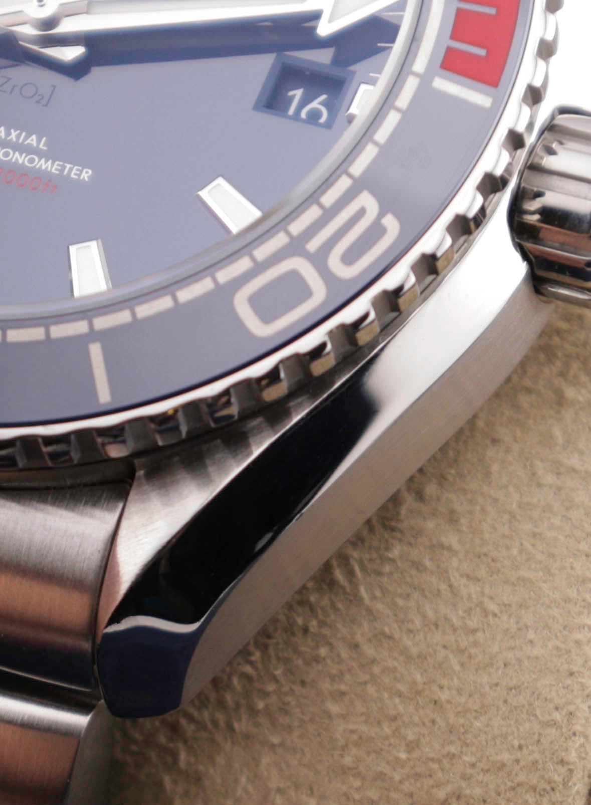 Omega Seamaster Planet Ocean 600M PyeongChang 2018 522.32.44.21.03.001