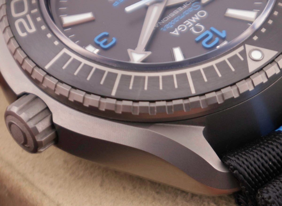 Omega Seamaster Planet Ocean 6000M 215.92.46.21.01.001
