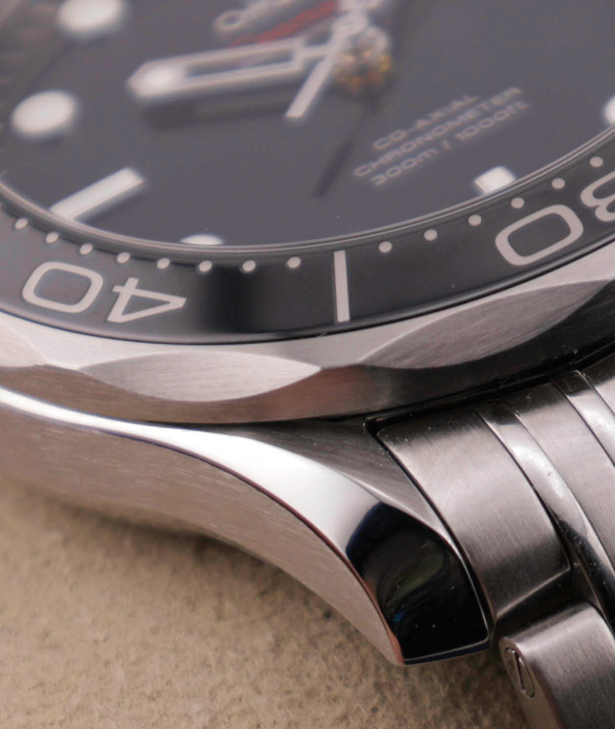 Omega Seamaster 300M 212.30.41.20.01.003