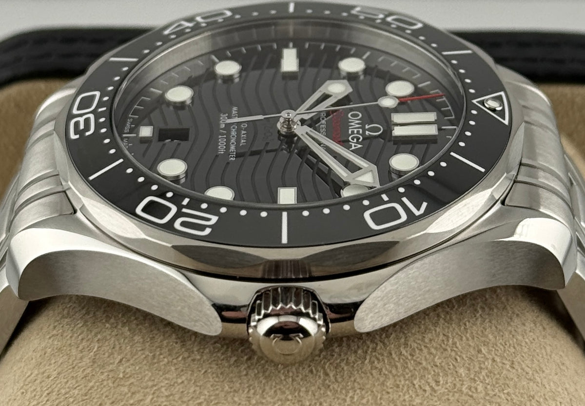 Omega Seamaster 300M 210.30.42.20.01.001 NEW 2025