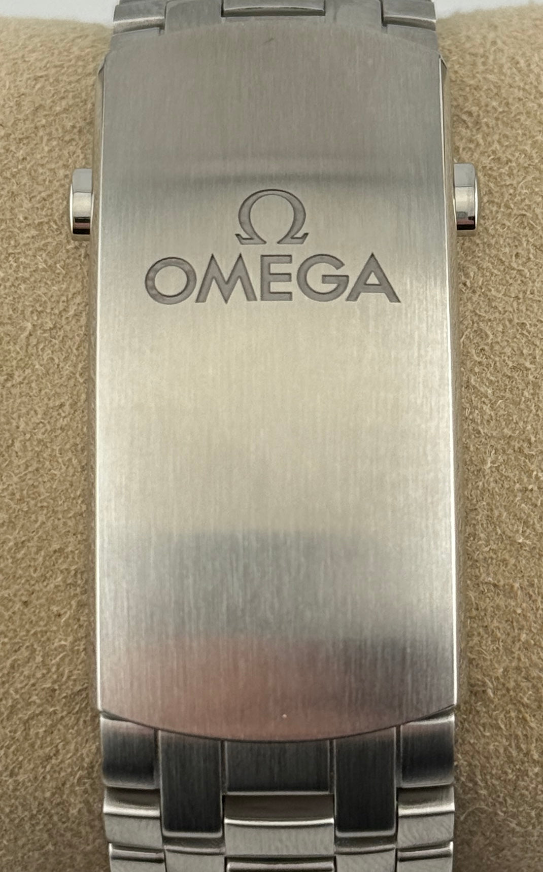 Omega Seamaster 300M 210.30.42.20.01.001 NEW 2025
